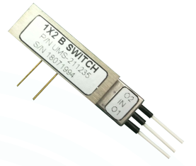 美国AC Photonics Inc. 开关 固态SM/PM SW 1×2固态SM光纤开关(单侧)