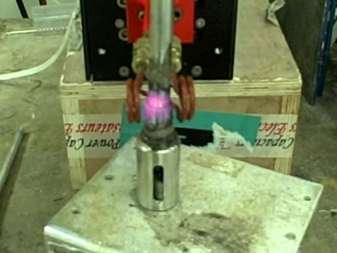 Ambrell感应加热器的应用-钎焊71：传感器组件焊接应用