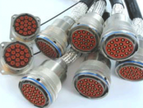 美国CONNECTRONICS,专用连接器,空间环境,-75 至 +200 度 (ºC) 工作温度专用互连器