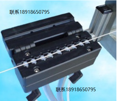 Extrucore ,VacuWipe ,干燥系统,吸干您的产品,固定在 9 个导辊的中心