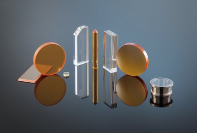 Optical components for all wavelengths 适合所有波长的光学组件