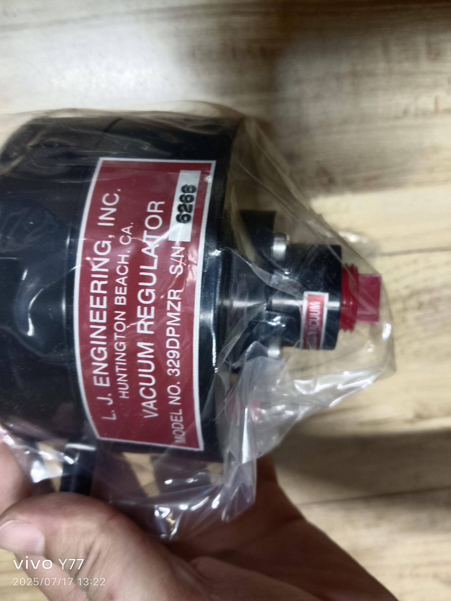 L. J. Engineering真空调节器