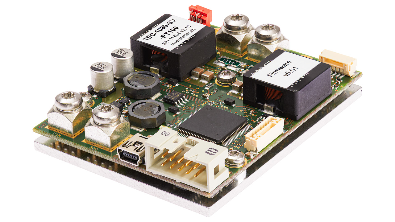瑞士Meerstetter Engineering TEC-1089-SV （±10 安 / ±21 伏） OEM 精密温度控制器 / 帕尔贴控制器 典型冷却功率：105 W