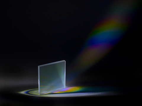 美国Omega Optical 光栅110 槽，透射光栅分光镜，25 mm 平方，3 mm 厚