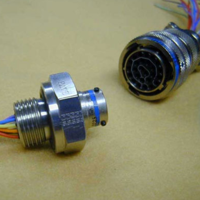 PAVE-Mate® II 气密电气连接器