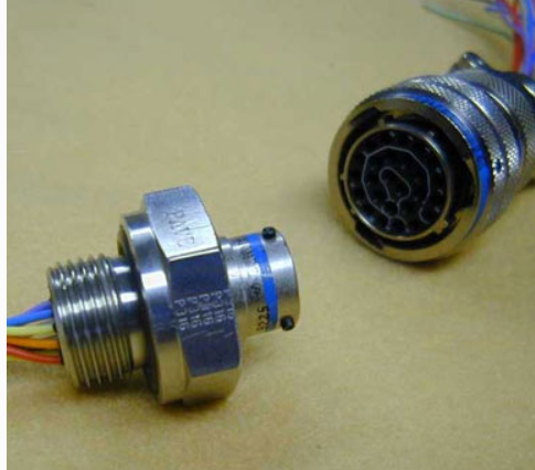 PAVE-Mate® II 密封电连接器