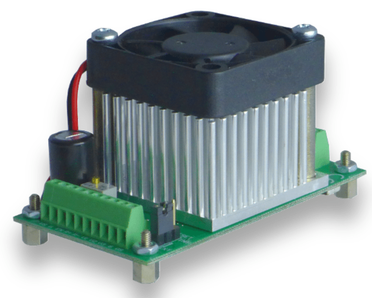澳大利亚PiezoDrive PDu150 三通道超低噪声150V压电驱动器 压电驱动模块 驱动模块  压电驱动器 PiezoDrive进口代理