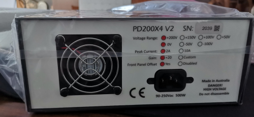 PIEZODRIVE PD200X4 多通道压电驱动电源，功率放大器，四通道功率放大器，多通道电压放大器，四通道功率放大器，多通道压电驱动器，多通道功率放大器，四通道线性放大器，压电驱动电源，电压放大器，四通道压电陶瓷驱动器， 驱动任何负载阻抗