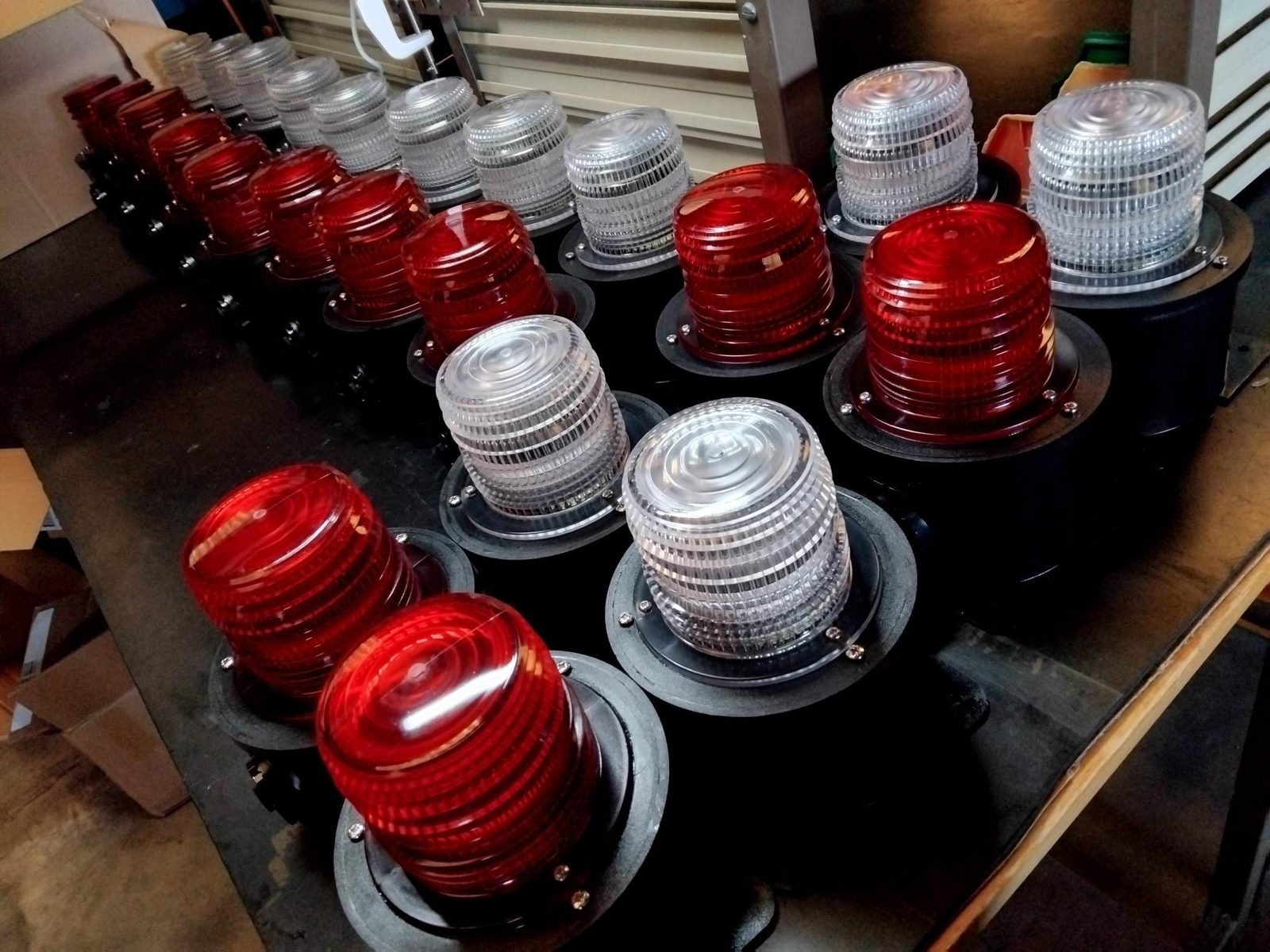 300 robust Xenon Strobe Duplex units to Sweden