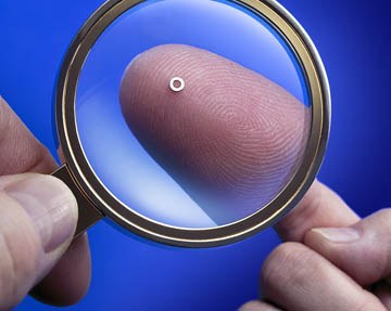 BOKER'S NOW OFFERS MINIATURE WASHERS FOR INTRICATE APPLICATIONS, OF 0.080