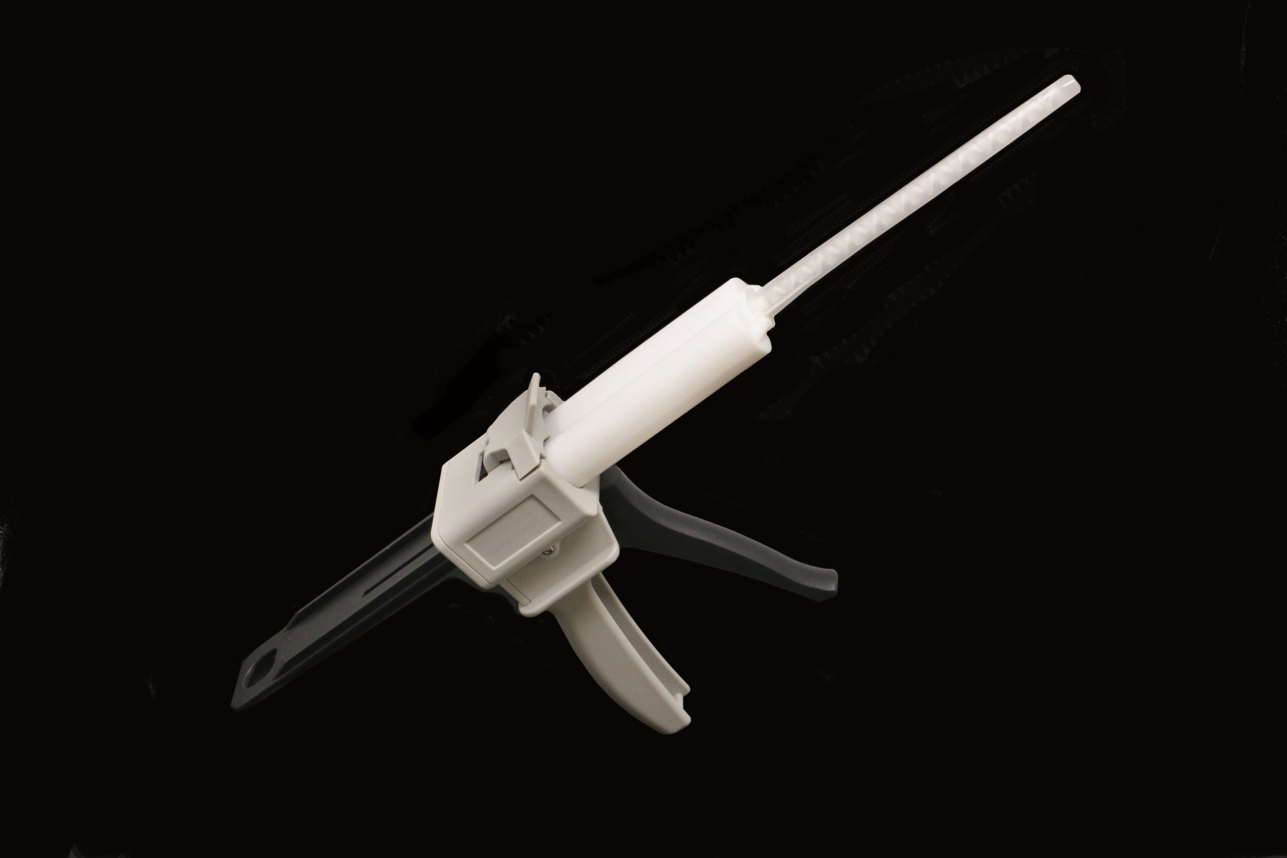 Selecting a Plastic Mix Nozzle