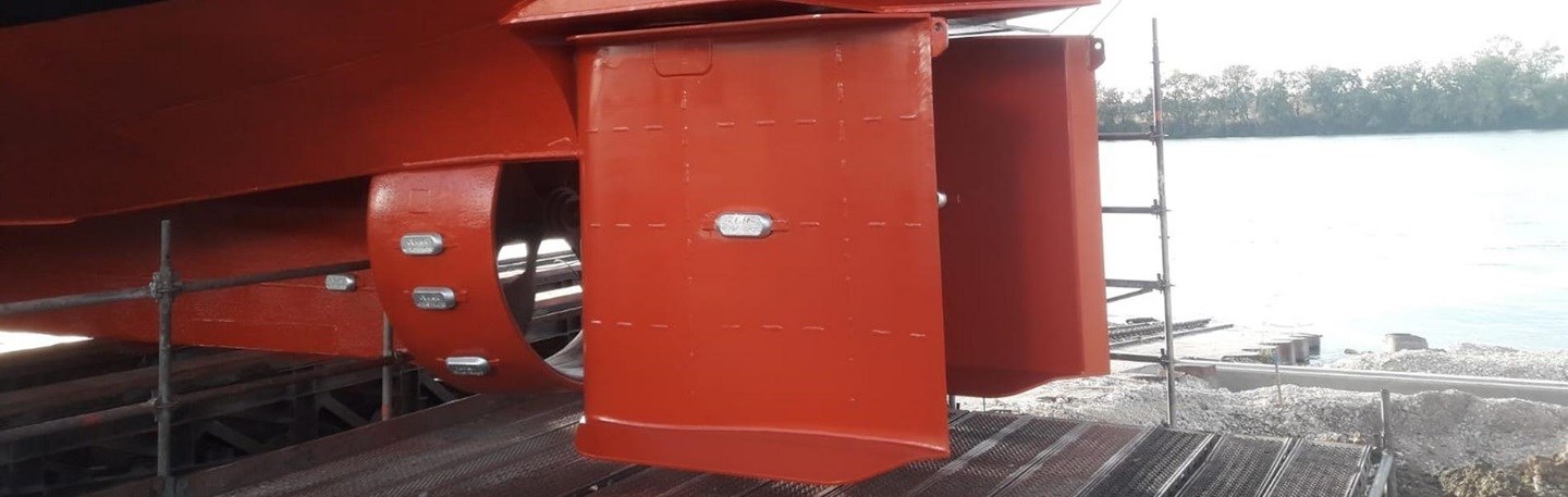 Complete modification motor cargo vessel