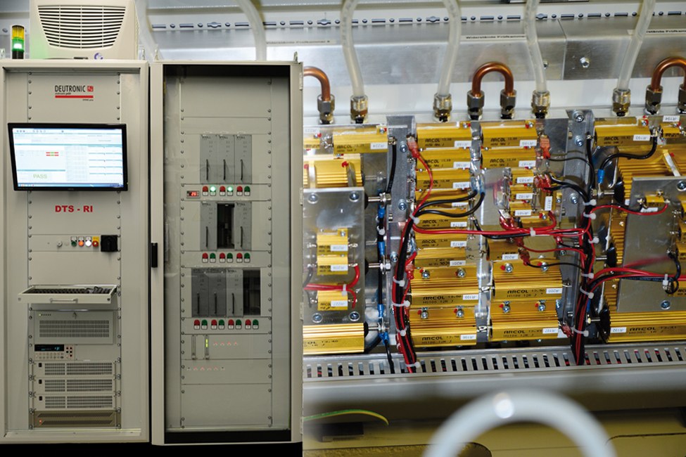 Run-in tester for UPS assemblies