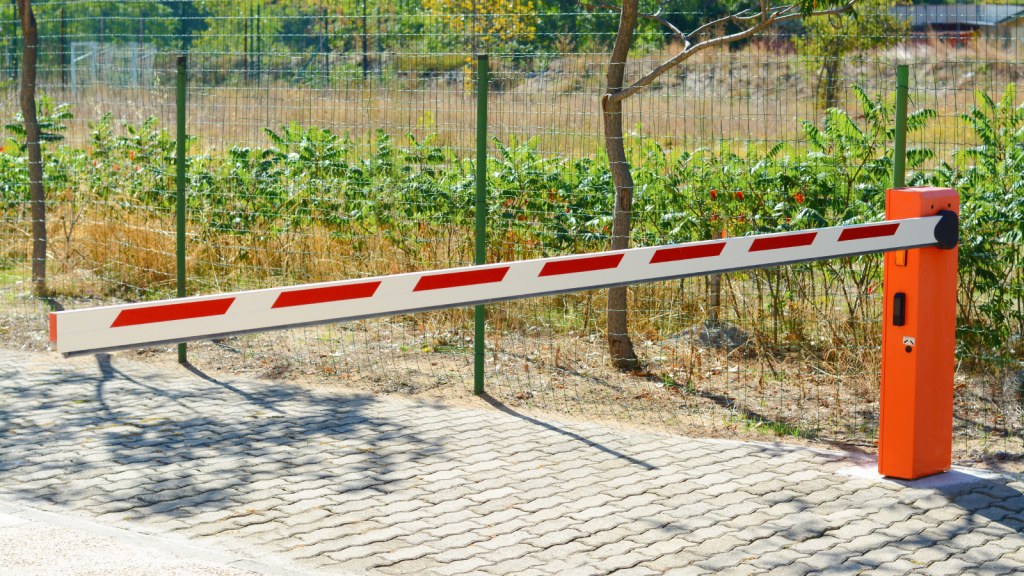 ANPR vs Barrier Systems: Which is Better for your Business?