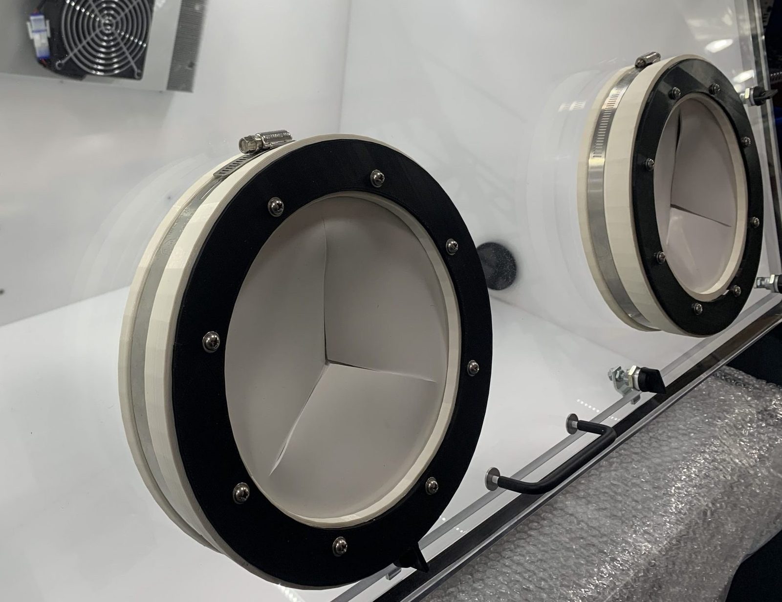 New 2021 Product Release! ETS Glove Box Iris Ports