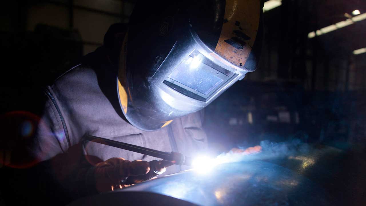 Automatic Welding Positioners: How 'Teach' Technology Cuts Setup Time