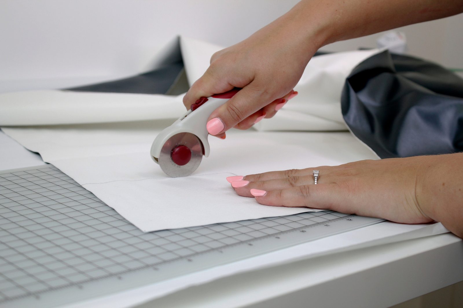 How to Choose the Right Sized Rotary Cutter & Blades