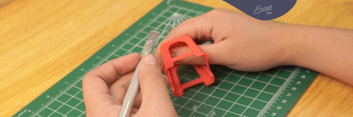 When to Use a Chisel Blade for Plastic Models