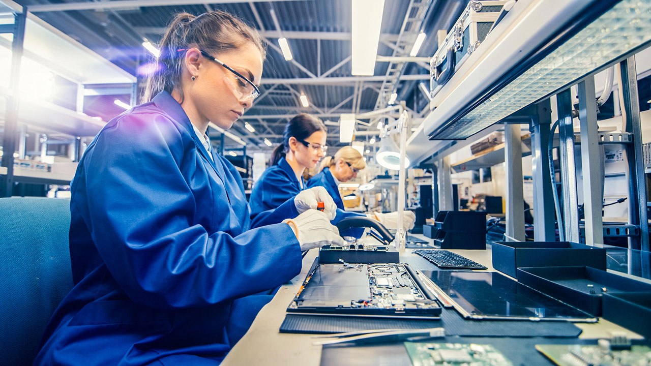 Werkerassistenzsystem für die THT-Fertigung