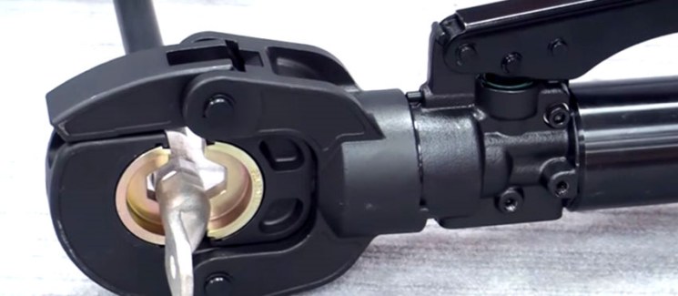 Hydraulic Crimper