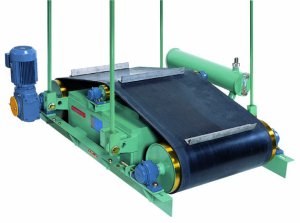 マグネット応用機器の総合メーカー、カネテック 電磁式吊下磁選機[BST]