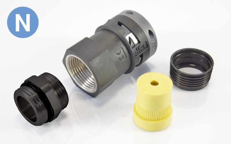 LRS NPT Strain Relief Fitting with Metal Thread