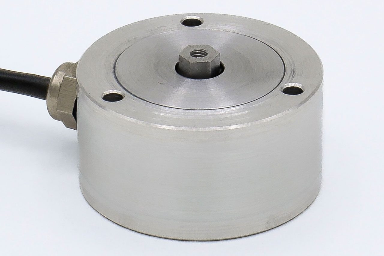 F330 Fatigue Rated, High Stiffness, Low Range Loadcell, Circular Housing