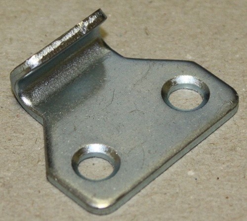 Catch plate Zinc plated Steel with Countersunk holes 25 G-3.