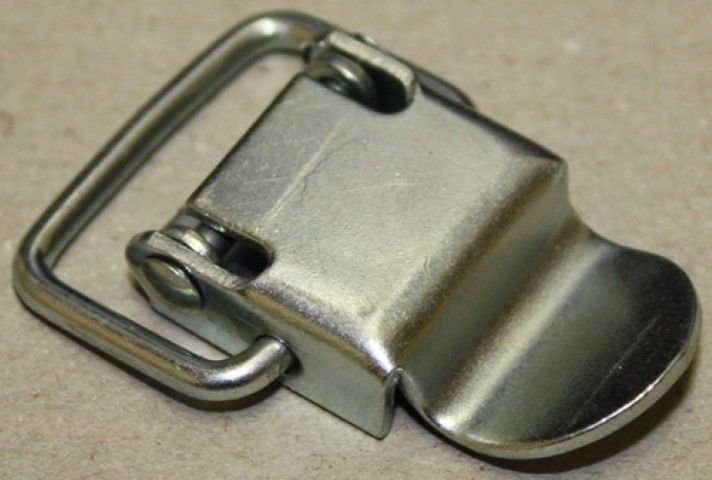 Draw latch Zinc plated Steel Small Narrow base plate 105 G-3