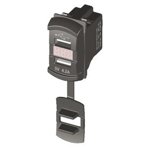 USB-A Doppelbuchse + Voltmeter