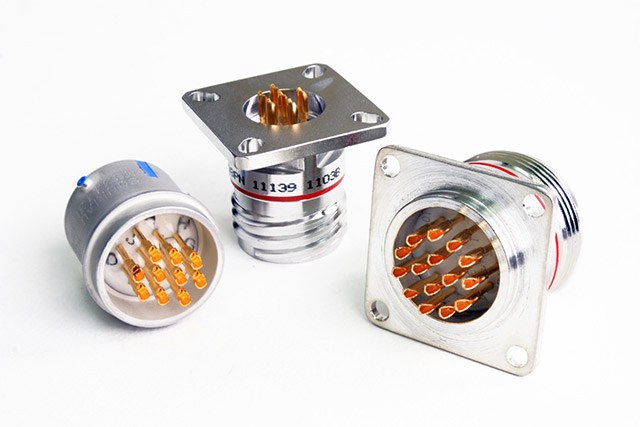 Hermetic Connectors Feedthroughs SELECTING THE RIGHT HERMETIC SEAL CONNECTOR FOR YOUR APPLICATION: A GUIDE FOR ENGINEERS