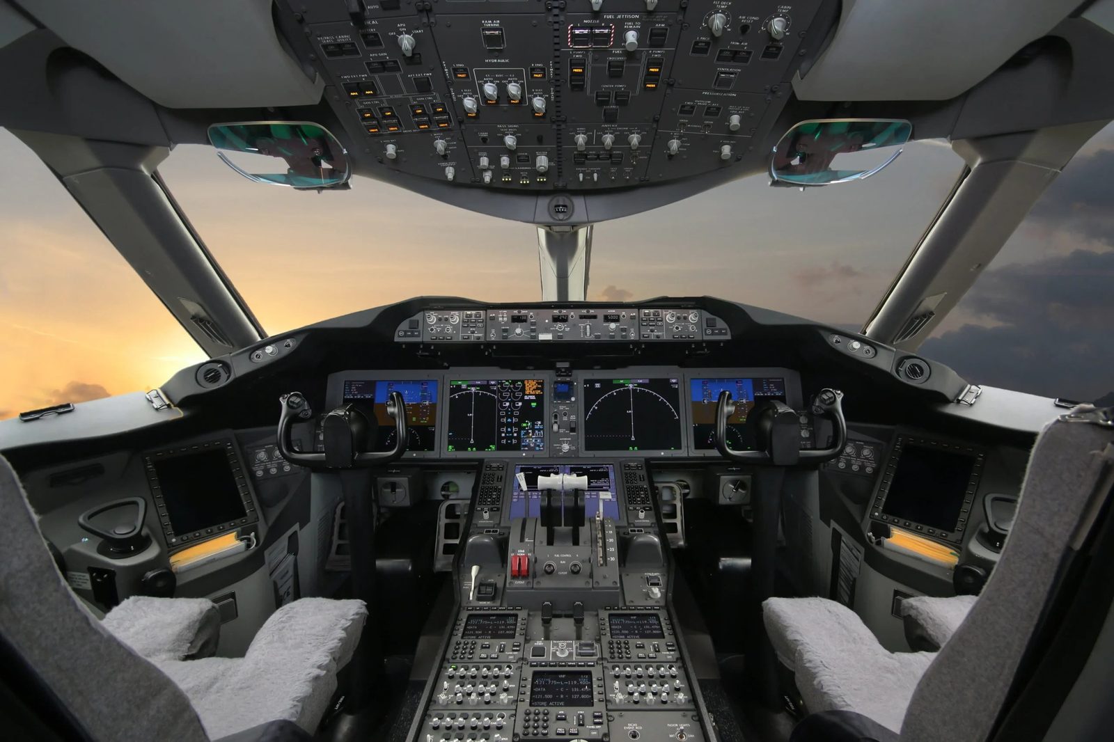 Hermetically Sealed Connectors and Airplane Safety