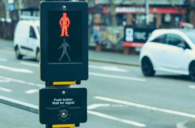 Road traffic crossing system