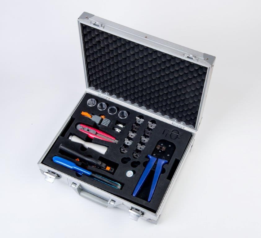 Tool case for the assembly of M12