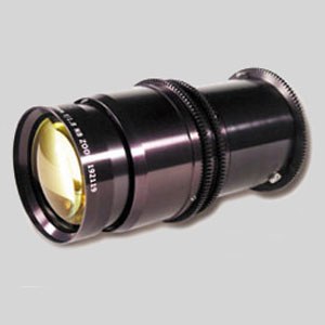 Extended Range Non-Browning Zoom Lens
