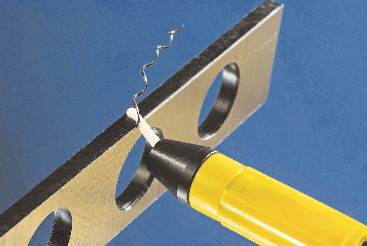 Deburring Tools: Essential Solutions for Precision and Safety in Manufacturing – Royal Products