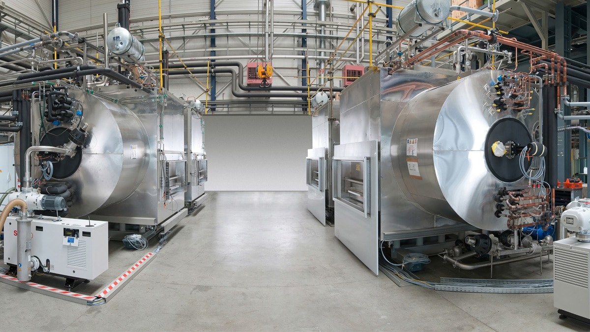 Inflatable Seals for Pharmaceutical Freeze Dryers