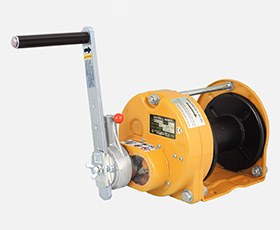 MR series ratchet winch (equip with a ratchet handle)