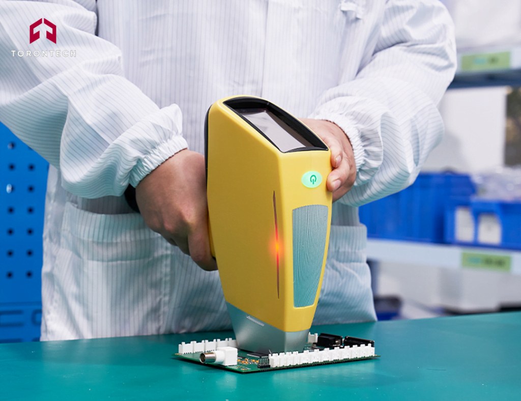 TrueX Handheld XRF Analyzer