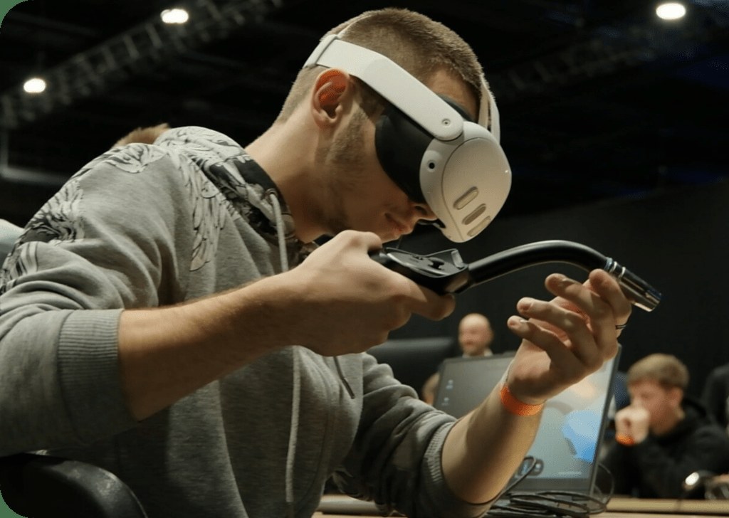 Dig in Vision® VR Welding Simulator