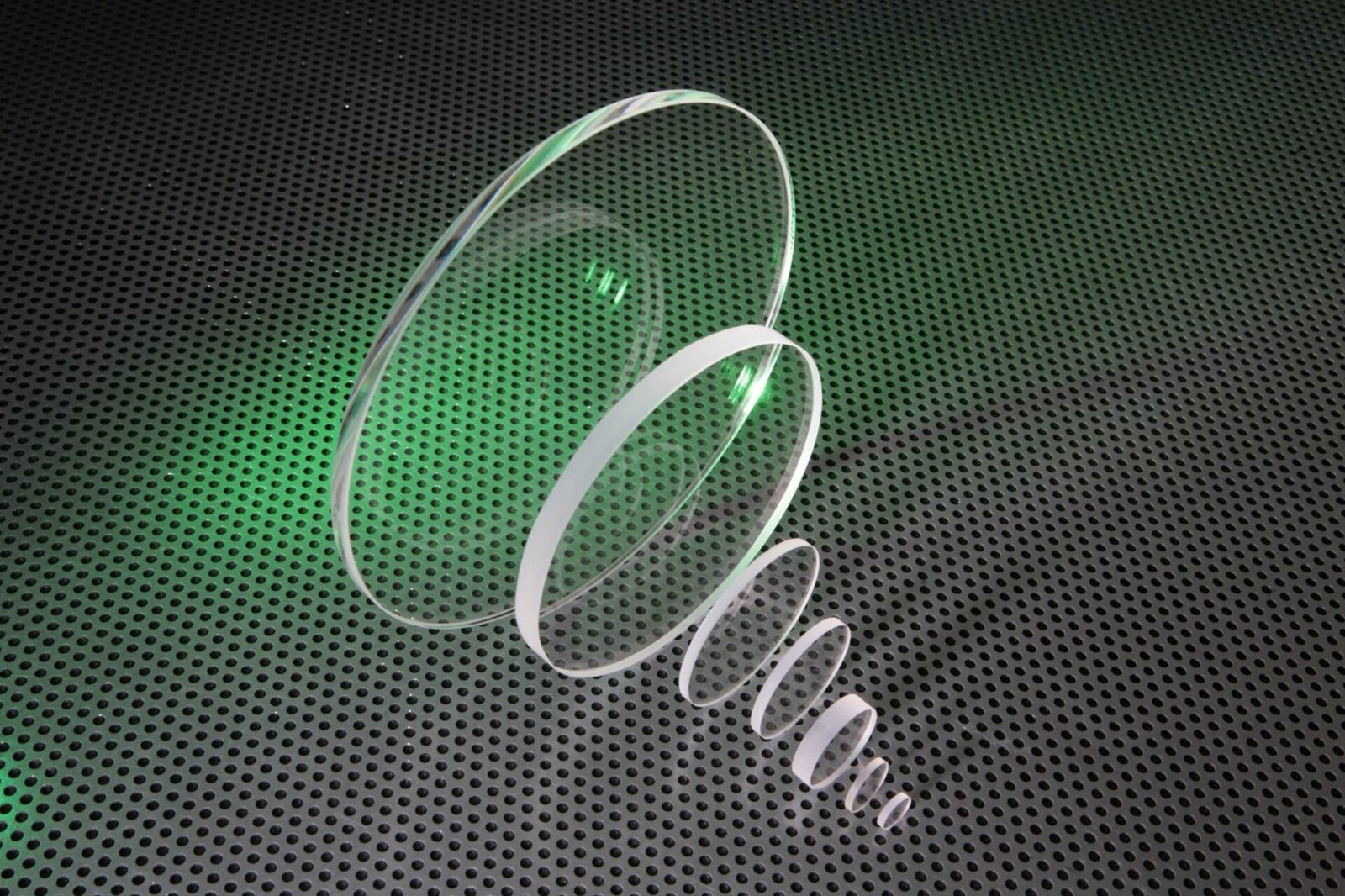 UQG Optics