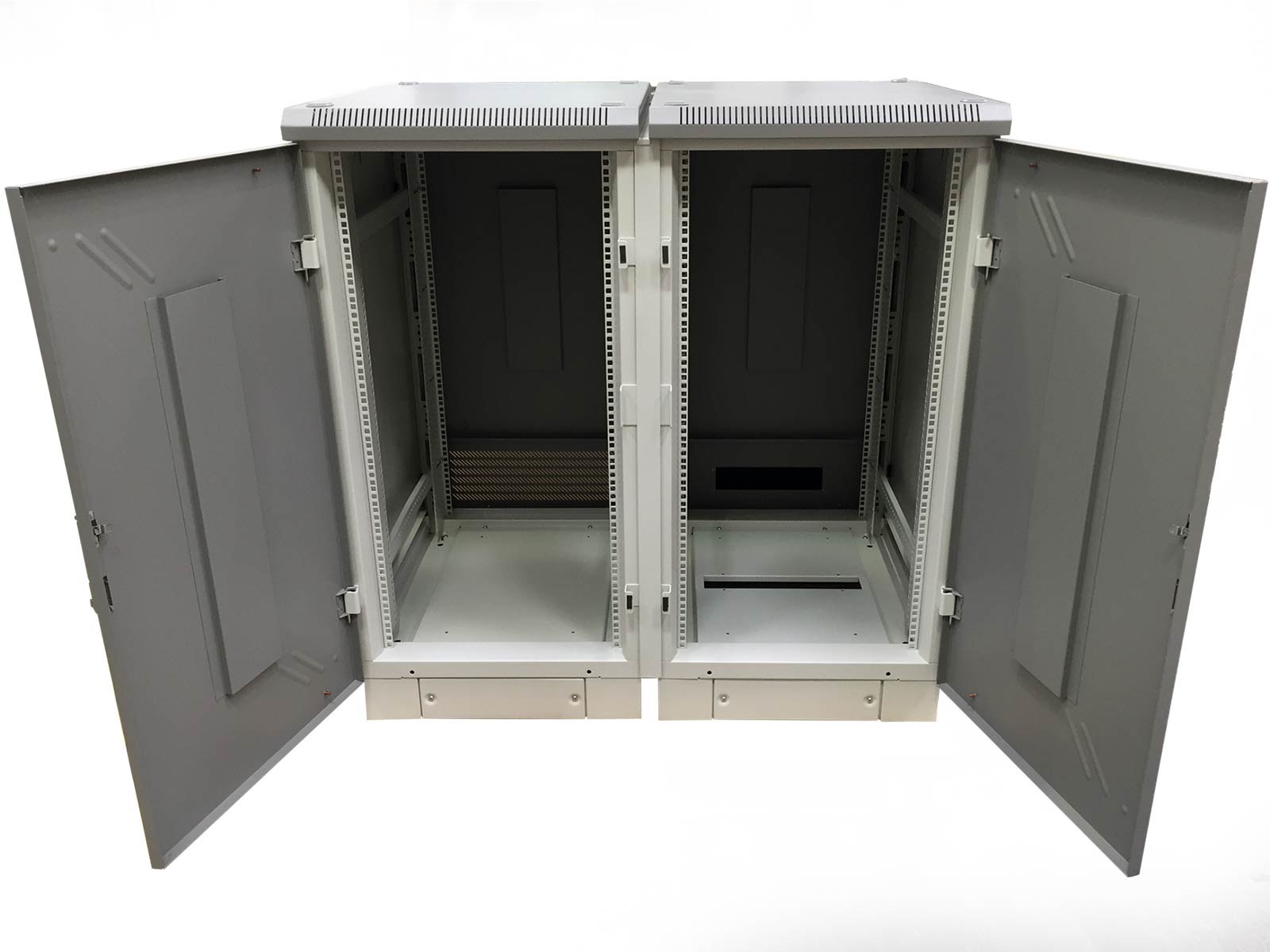 Product Feature - IMRAK 19” Cabinets - Verotec - Electronic Enclosures