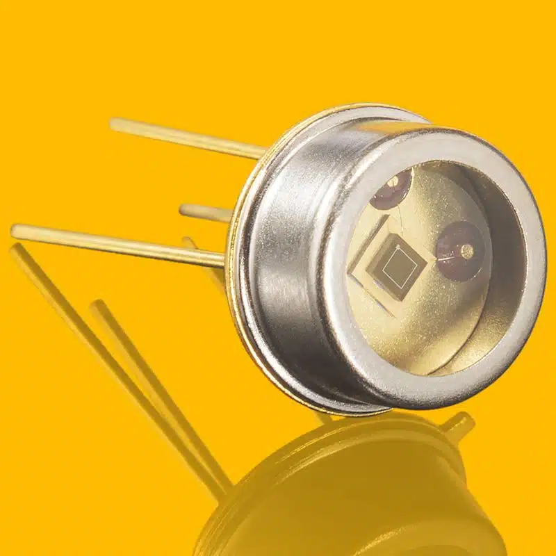 德国Sglux SG03R20-5紫外光电二极管2.0 mm² 探测器面积