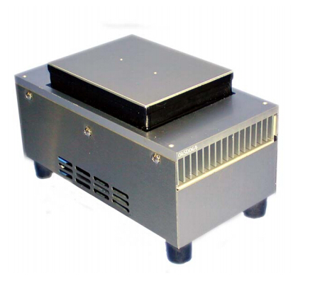 ThermoElectric Cooling America Corporation AHP-301CP Solid-State Cold Plate(已停产) 1-7092-0-000 半导体冷盘