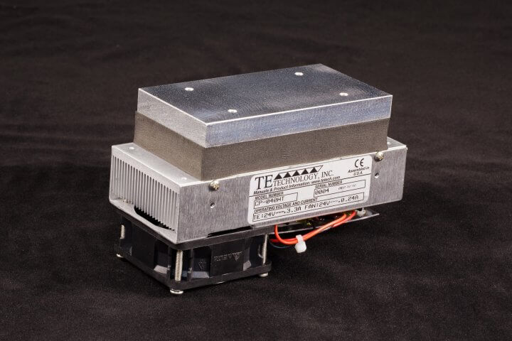 美国TE Technology 高性能模块 半导体制冷片 帕尔贴 Peltier 半导体制冷台 CP-040HT