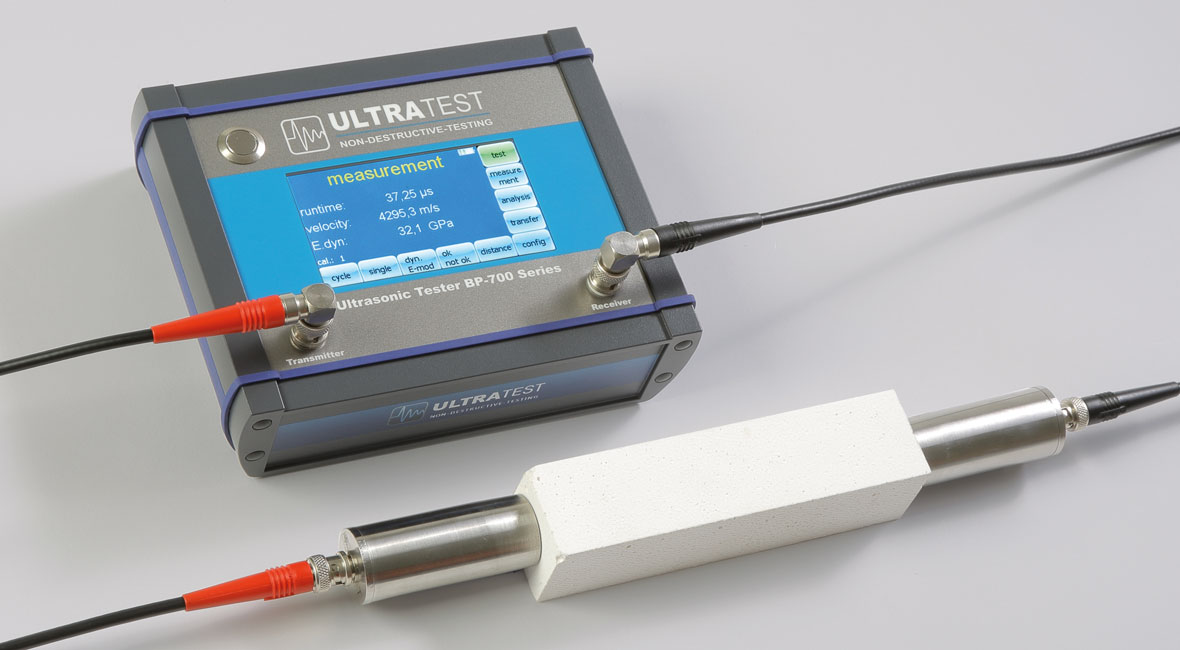 德国UltraTest-BP-700 Portable Ultrasonic Tester便携式超声波测试仪 /弹性模量测定仪