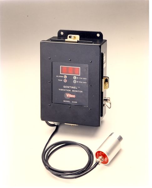 美国Vitec 438D振动开关，单通道振动监测器，应用于保护电动机，泵，风扇和各种其他旋转设备