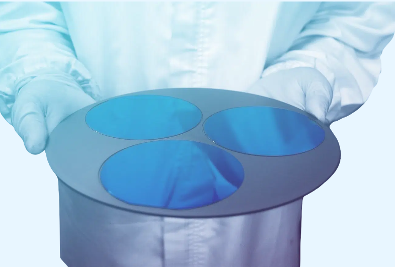 WaferPro 氮化硅晶片 Si3N4 提供化学计量 LPCVD 氮化物或低应力 LPCVD 氮化物 超低应力 LPCVD 氮化物 高质量的 PECVD 氮化物、低应力 PECVD 氮化物和 PECVD 氧氮化物 直径为 2 英寸至 300 毫米，氮化物厚度为 100Å 至 20,000Å