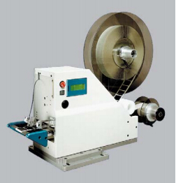 Adhesive Component Feeding System for Automated Label Machines AccuPlace RM 3065自动贴标机